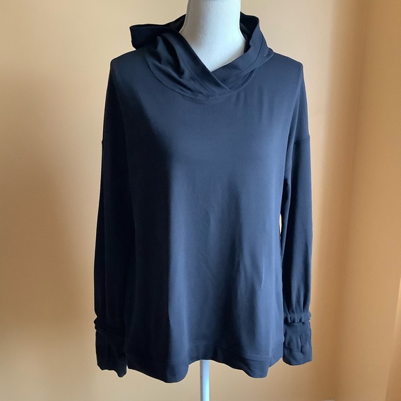 LULULEMON Black Extra Mile Hoodie Size 8 - Picture 2 of 11